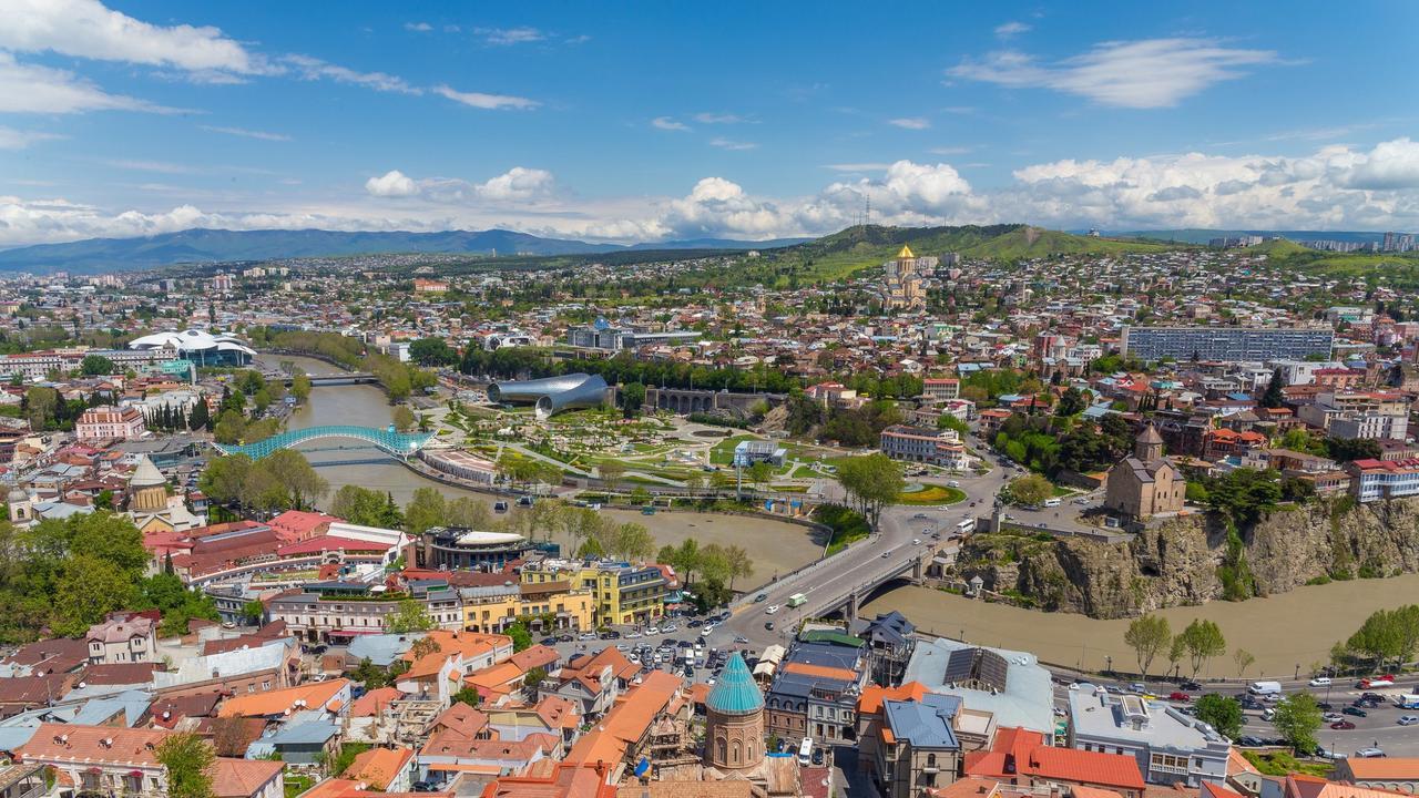 Hotel Caucasus Tbilisi Exteriör bild
